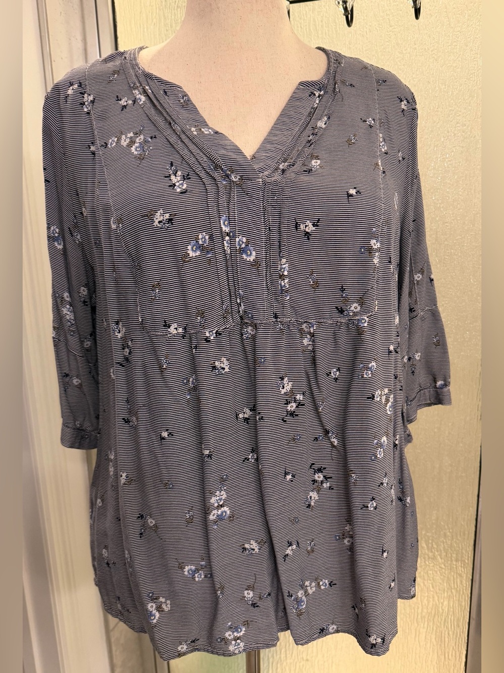 Catherines Blue Floral Tunic Top 1XWP $25 BNWOT